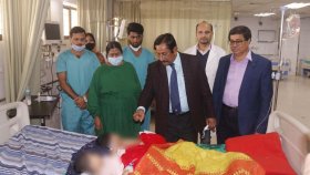 জোড়া শিশুর অস্ত্রোপচার সফল, খোঁজ নিচ্ছেন প্রধানমন্ত্রী