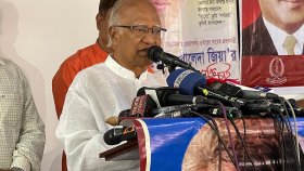 দেশে শিগগিরই গণঅভ্যুত্থান হবে: খন্দকার মোশাররফ