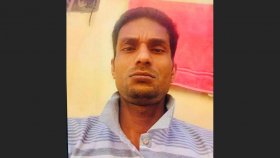 রোজার বিশেষ ছুটিতে ওমরাহ করতে যাচ্ছিলেন নজরুল
