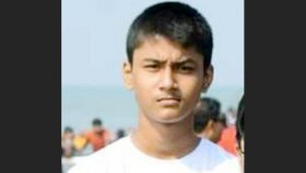 সাঁতার শিখতে গিয়ে পুকুরে ডুবে স্কুলছাত্রের মৃত্যু