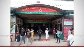 রাইডশেয়ারিং মোটরাসাইকেলে কাভার্ডভ্যানের ধাক্কা, চালকসহ বিদেশি নাগরিক নিহত