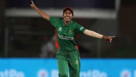 দক্ষিণ আফ্রিকার বিপক্ষে হোয়াইটওয়াশ এড়ালো শারমিনরা