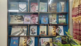 নোয়াখালীর অধিকাংশ সরকারি দফতরে নেই ‘বঙ্গবন্ধু কর্নার’
