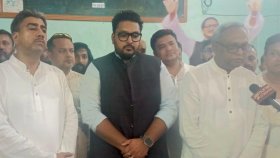 দলবল নিয়ে সিনেমা হলে গিয়ে ‘মুজিব’ দেখলেন মন্ত্রী-এমপিরা