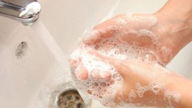 হাত না ধুয়ে কী বিপদ ডেকে আনছেন?