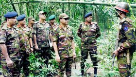 সেনাপ্রধানের যশোর এরিয়া পরিদর্শন