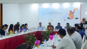 ‘অ্যান্টিবায়োটিক রেজিস্ট্যান্স’ প্রসঙ্গ পাঠ্যবইয়ে যুক্ত করার প্রস্তাব  