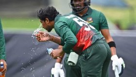 চোখে কী হয়েছিল সৌম্যর?