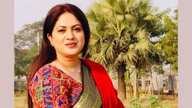 মাকে খোঁজা থামে না চিত্রনায়িকা শিমুর ছেলে রায়ানের