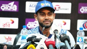 মিরাজকে পিএসএলে খেলার প্রস্তাব, অনাপত্তিপত্রের অপেক্ষা 