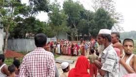 মসজিদে যাওয়ার পথে একদল কুকুরের আক্রমণে যুবকের মৃত্যু