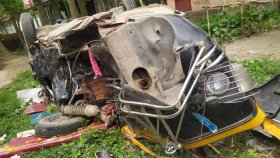 মধুপুরে প্রাইভেটকার-থ্রি হুইলার সংঘর্ষে নিহত ২, আহত ৮
