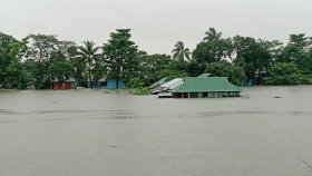 সাত জেলায় বন্যায় ৫১ জনের মৃত্যু, ক্ষতিগ্রস্ত ১০ লাখ মানুষ