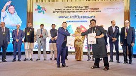 প্রধানমন্ত্রীর চীন সফর: হুয়াওয়ের সঙ্গে নগদের চুক্তি