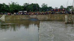 দিনাজপুরে নদীতে নিখোঁজ দুই কৃষকের লাশ উদ্ধার