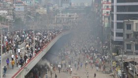 ফায়ার করে আন্দোলনকারীদের মেরে ফেলার নির্দেশ দেন এডিসি আখতারুল