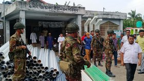 গাজী গ্রুপের লুট হওয়া ৫০ লাখ টাকার পণ্য কিশোরগঞ্জ থেকে উদ্ধার