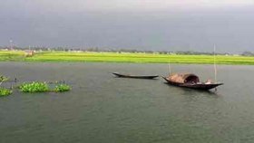 তিতাস নদীতে নৌকা ডুবে ২ স্কুলছাত্রীর মৃত্যু