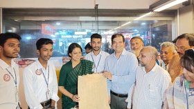 সুপারশপে পলিথিনের বিকল্প শপিং ব্যাগের ব্যবহার শুরু 