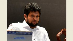 বিরোধিতার নাটক বন্ধ করতে বললেন মাহফুজ