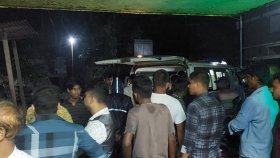 দলবল নিয়ে পাওনা টাকা তুলতে গিয়ে সংঘর্ষ, আহত ১১