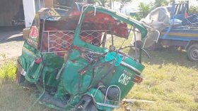 দাউদকান্দিতে সড়ক দুর্ঘটনায় নিহত ৫