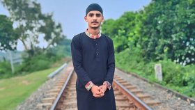 সাক্ষী হওয়ায় ধারালো অস্ত্র নিয়ে শিক্ষার্থীকে ধাওয়া, থানায় অভিযোগ