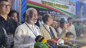 ‘সার কারখানা তৈরি করে হাজার কোটি টাকা লুটপাট করেছে আ.লীগ’