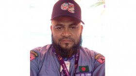 ট্রাকের পেছনে মোটরসাইকেলের ধাক্কা, প্রাণ গেলো বিশ্ববিদ্যালয়ের উপপরিচালকের