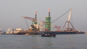 চট্টগ্রাম বন্দর চ্যানেলে জাহাজের ধাক্কায় ডুবেছে বালুবাহী বাল্কহেড