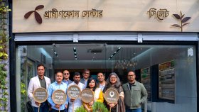পরিবেশবান্ধব গ্রাহক সেবা কেন্দ্র উদ্বোধন করলো গ্রামীণফোন