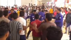 স্টলে ক্রেতা ডাকা নিয়ে বাণিজ্য মেলায় সংঘর্ষ, আহত ২২