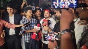 একদফায় অনড় থাকার ঘোষণা তিতুমীরের শিক্ষার্থীদের