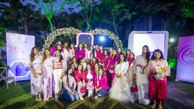 গ্লো অ্যান্ড লাভলির ফেস সিরামের মোড়ক উন্মোচন