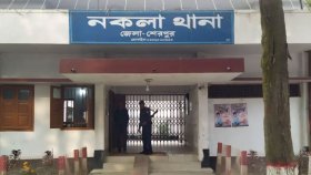 পাশের বাড়ি যাওয়ার সময় স্কুলছাত্রীকে সংঘবদ্ধ ধর্ষণের অভিযোগ, থানায় মামলা