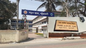 তথ্য চাইলেন সাংবাদিক, সওজের প্রকৌশলী বললেন ‘ওপরের নিষেধ আছে’