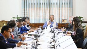 শ্রম মন্ত্রণালয়কে বিশ্বমান বজায় রেখে আইন সংস্কারের নির্দেশ প্রধান উপদেষ্টার