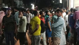 ঝালকাঠিতে ককটেল ফাটিয়ে স্বর্ণের দোকান লুটের চেষ্টা, ধাওয়া খেয়ে পালালো দুর্বৃত্তরা