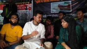 উপদেষ্টা আসিফের আশ্বাসে কর্মসূচি প্রত্যাহার ঢাবি শিক্ষার্থী ইমির