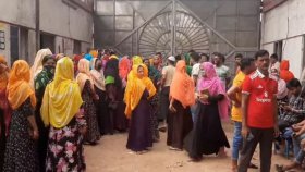 গাজীপুরে আলিফ গ্রুপের ৩ কারখানা বন্ধ ঘোষণা, শ্রমিকদের বিক্ষোভ