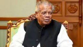 স্ত্রী-সন্তানসহ আমির হোসেন আমুর বিরুদ্ধে দুদকের তিন মামলা