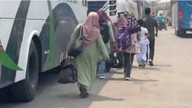 রাজধানীর বাস টার্মিনালগুলোতে ঈদযাত্রার আমেজ