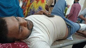 জেনেভা ক্যাম্পে আবারও সংঘর্ষ, মাছ ব্যবসায়ীকে কুপিয়ে আহত