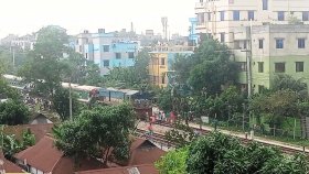 ইঞ্জিন বিকল, মাঝপথে থামলো চলন্ত ট্রেন
