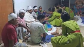 পুকুরে গোসল করাকে কেন্দ্র করে দুই দল গ্রামবাসীর সংঘর্ষে আহত ২০