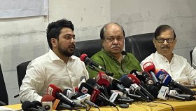 গণমাধ্যম সংস্কার কমিশনের সুপারিশ দ্রুত আসা উচিত: নাহিদ ইসলাম