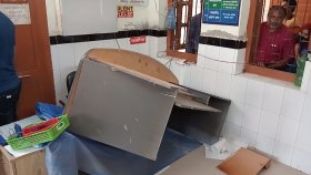 সাতক্ষীরা সদর হাসপাতালে হামলা-ভাঙচুর-মারপিটের ঘটনায় মামলা