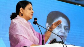 টেকসই উন্নয়নে সব খাতে ন্যায্য রূপান্তরের আহ্বান পরিবেশ উপদেষ্টার