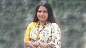 নির্মাতা চয়নিকা চৌধুরীর বিরুদ্ধে গ্রেফতারি পরোয়ানা জারি