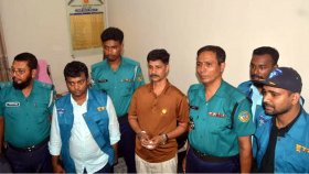 বিআরটি কার্যালয়ে দুদকের অভিযান